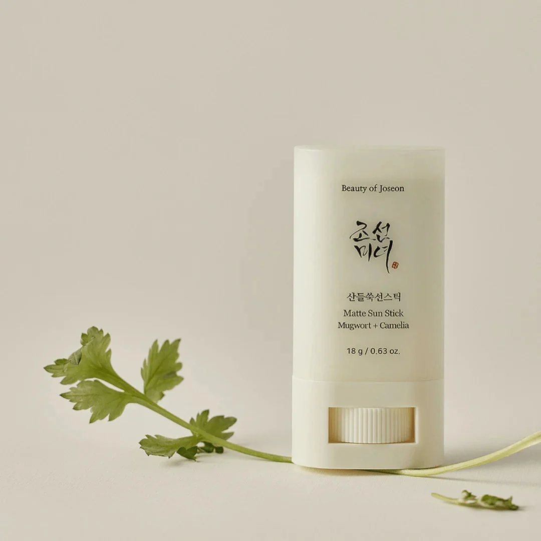 Beauty of Joseon Mugwort + Camelia - Protetor Solar em Bastão Matte FPS50+ PA++++